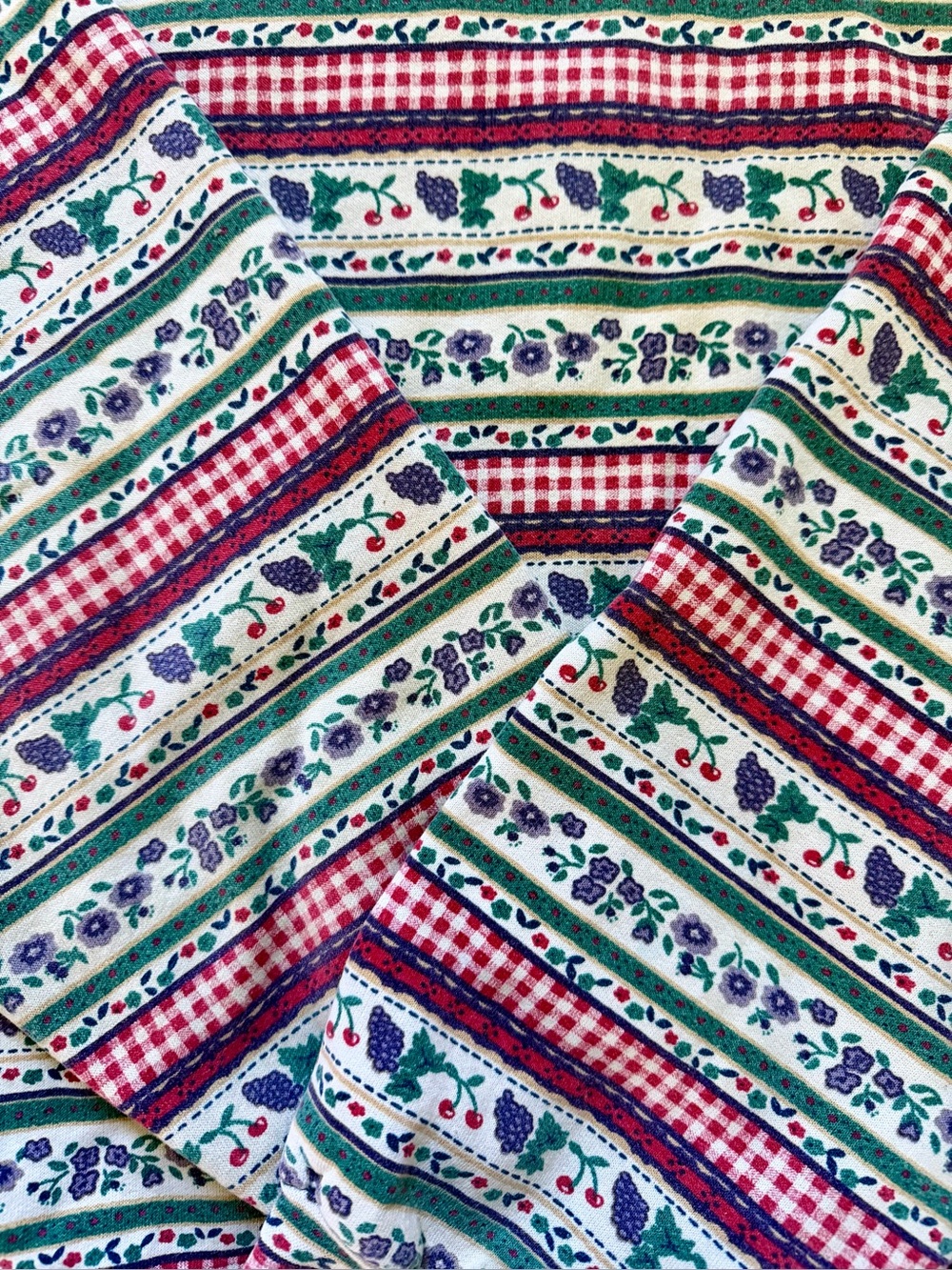 Vintage Northern Reflections cottagecore fruit pattern sweater - L